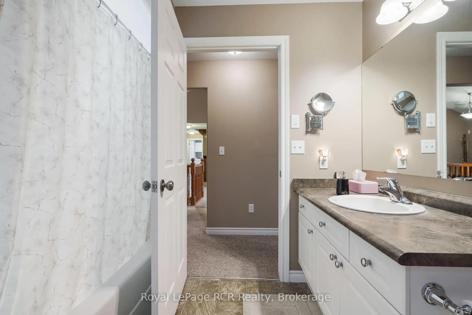 Photo 39 of 570 Reserve Avenue S, North Perth, Listowel — HOMEH