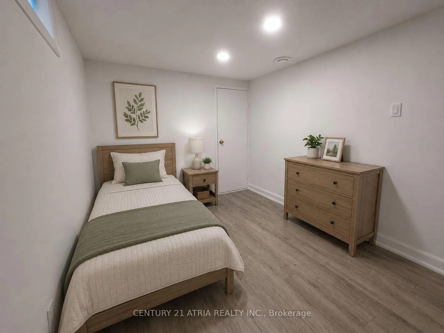 Photo 10 of Unit Lower, 21 Meadowview Avenue, Markham, Grandview — HOMEH