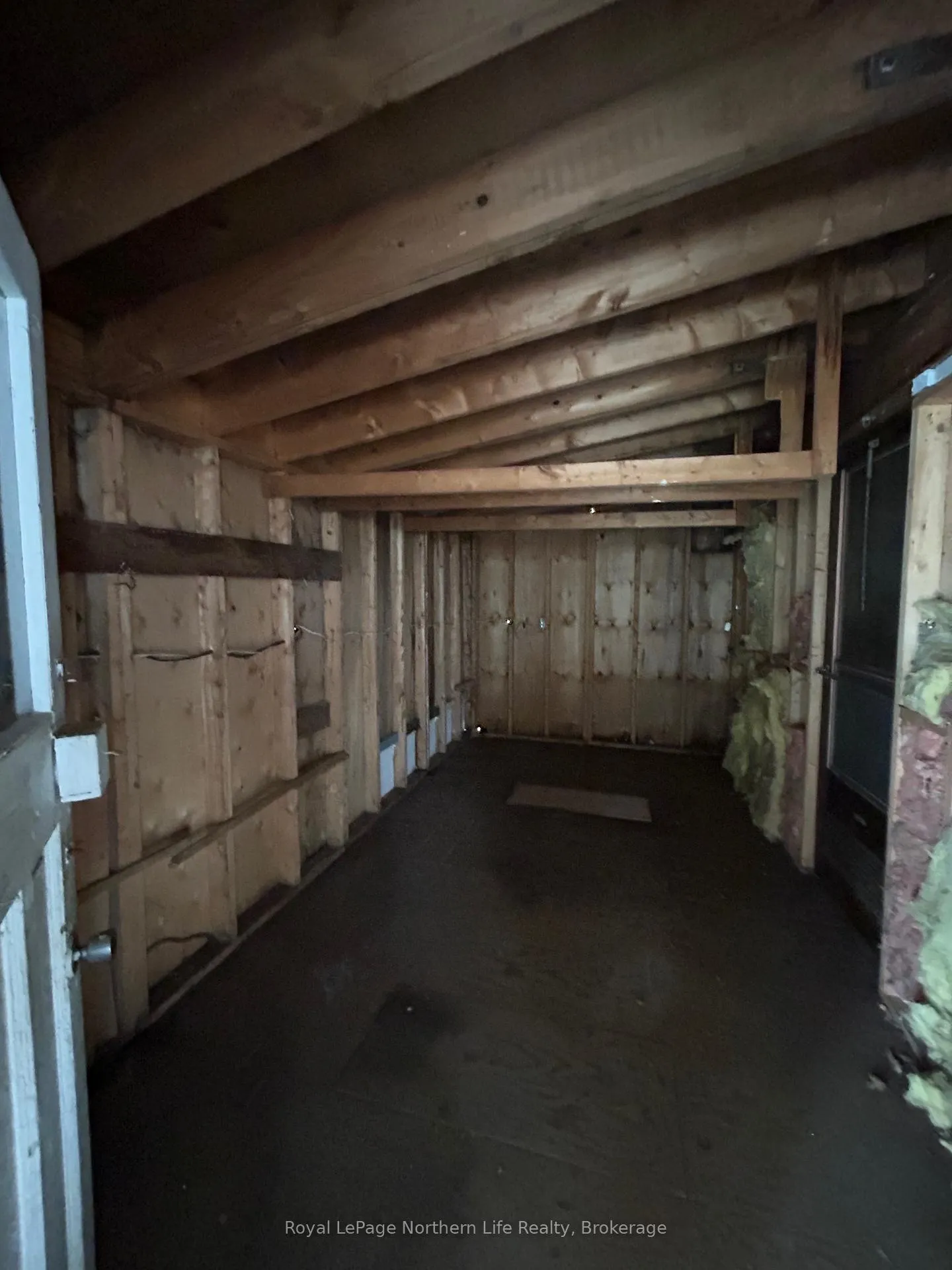 Photo 31 of 772 Algonquin Avenue, North Bay, Central — HOMEH
