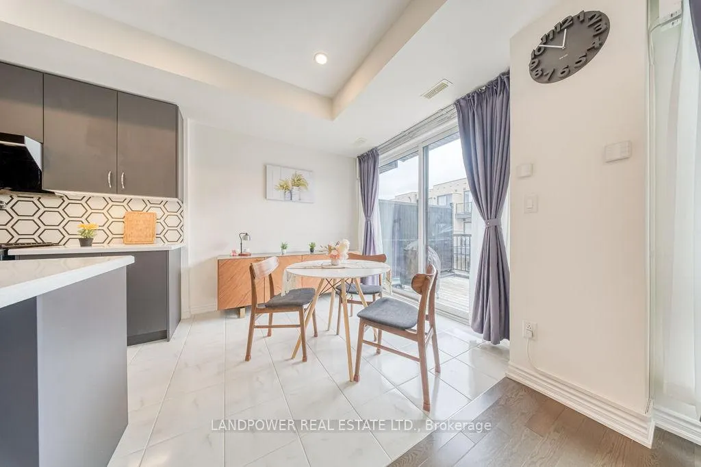 Photo 13 of 43 Lord Melborne Street, Markham, Victoria Square — HOMEH