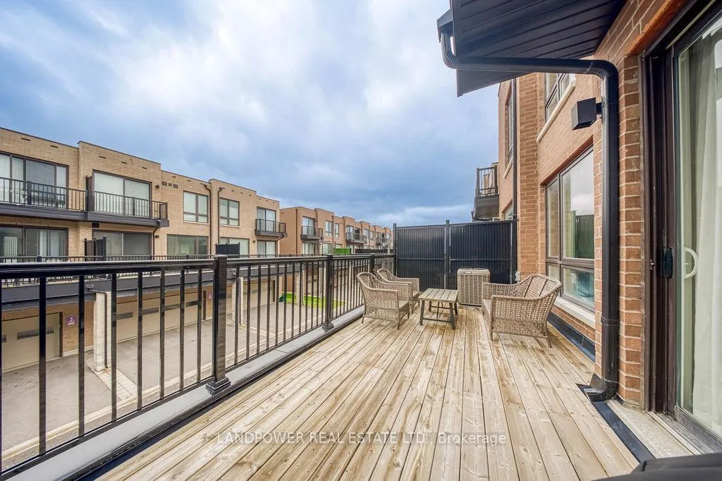 Photo 14 of 43 Lord Melborne Street, Markham, Victoria Square — HOMEH