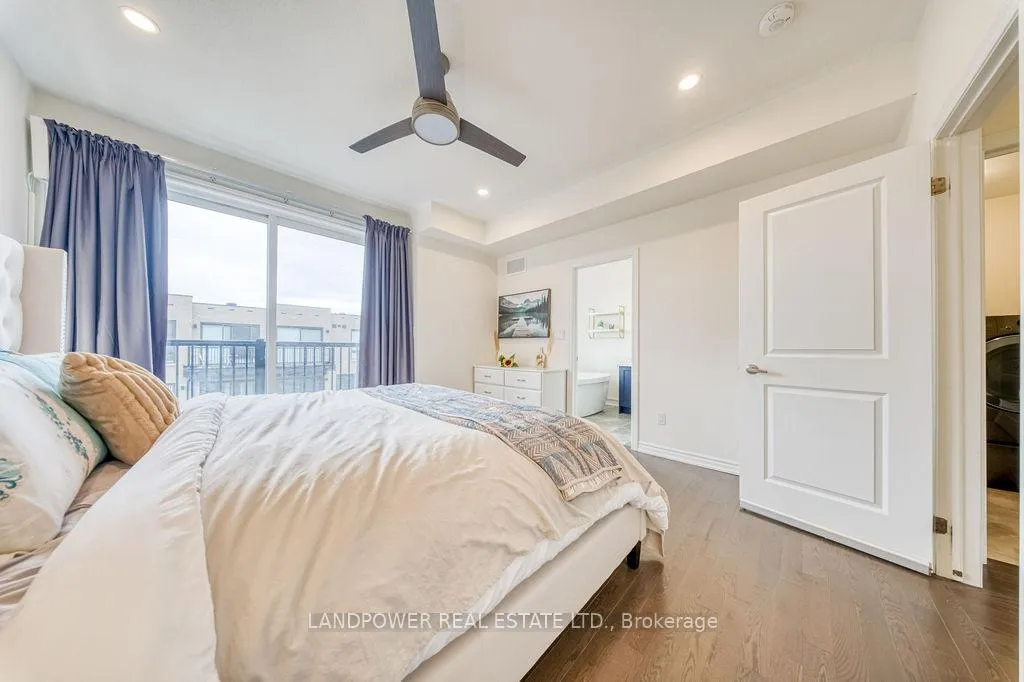 Photo 27 of 43 Lord Melborne Street, Markham, Victoria Square — HOMEH