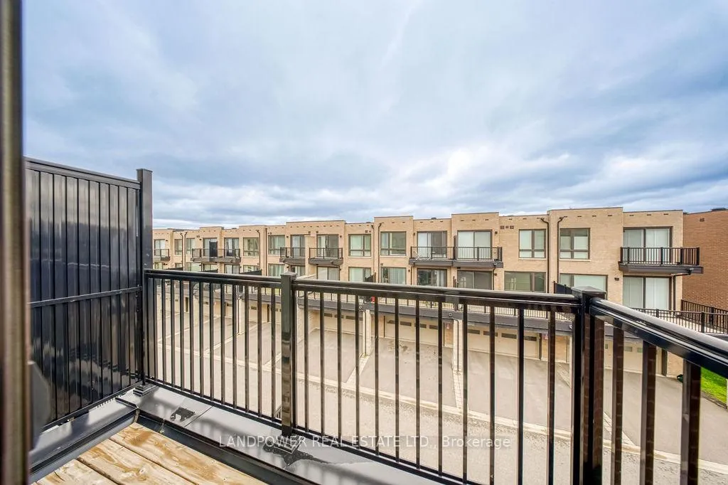 Photo 29 of 43 Lord Melborne Street, Markham, Victoria Square — HOMEH