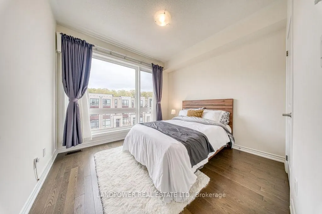 Photo 30 of 43 Lord Melborne Street, Markham, Victoria Square — HOMEH