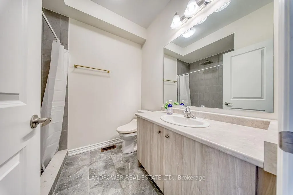 Photo 35 of 43 Lord Melborne Street, Markham, Victoria Square — HOMEH