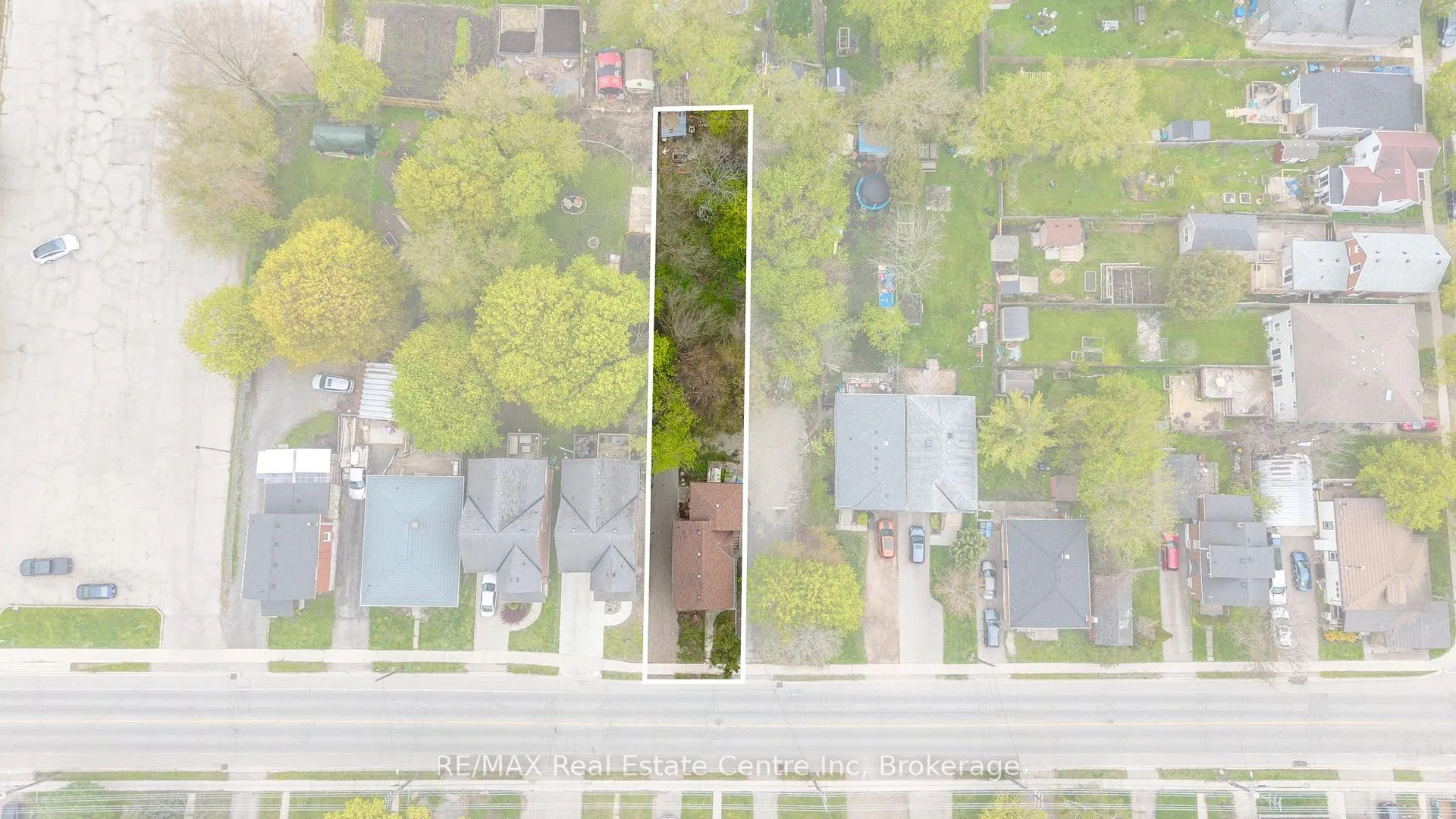 Photo 4 of 123 Elizabeth Street, Guelph, St. Patrick's Ward — HOMEH