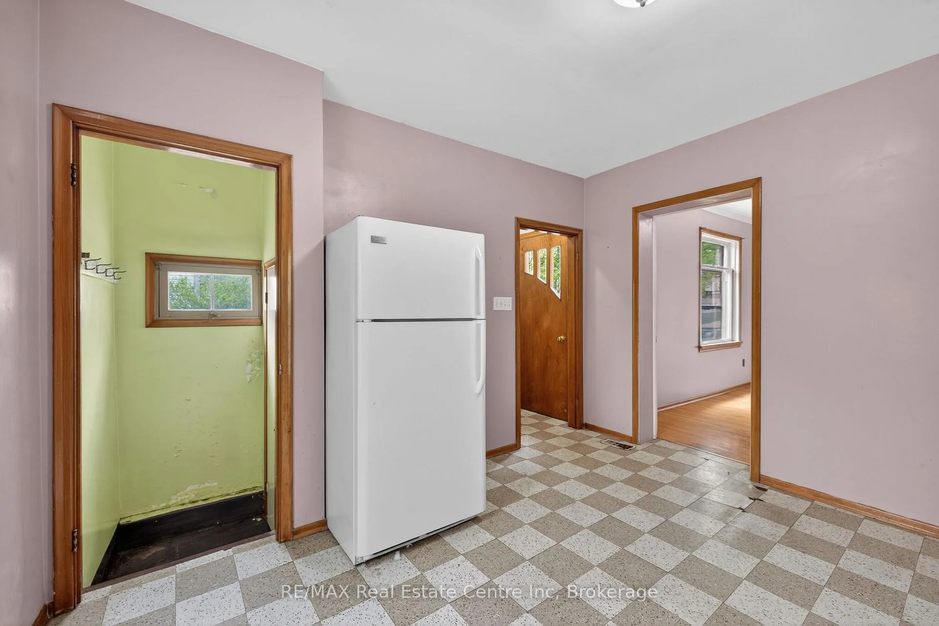 Photo 13 of 123 Elizabeth Street, Guelph, St. Patrick's Ward — HOMEH