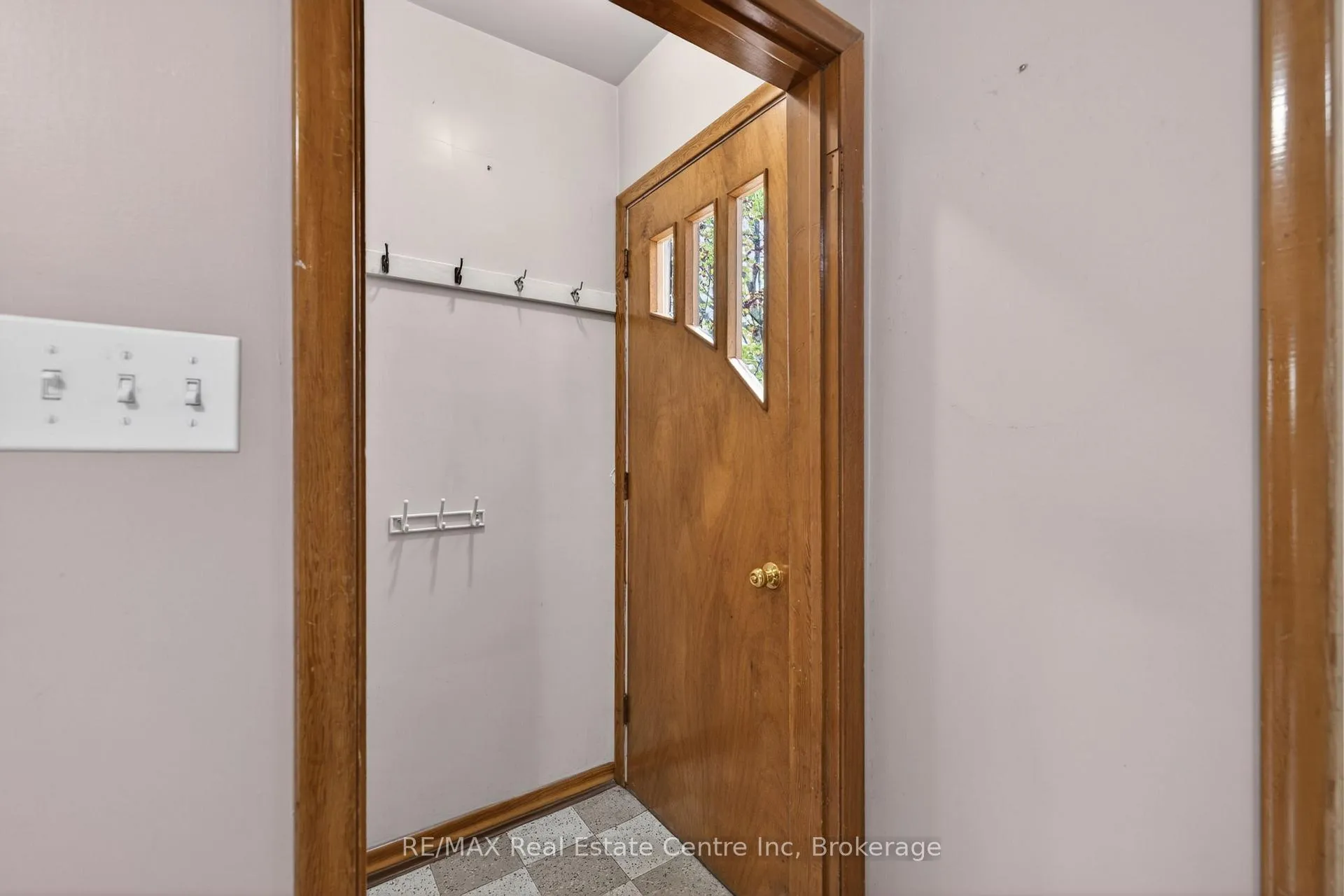 Photo 14 of 123 Elizabeth Street, Guelph, St. Patrick's Ward — HOMEH