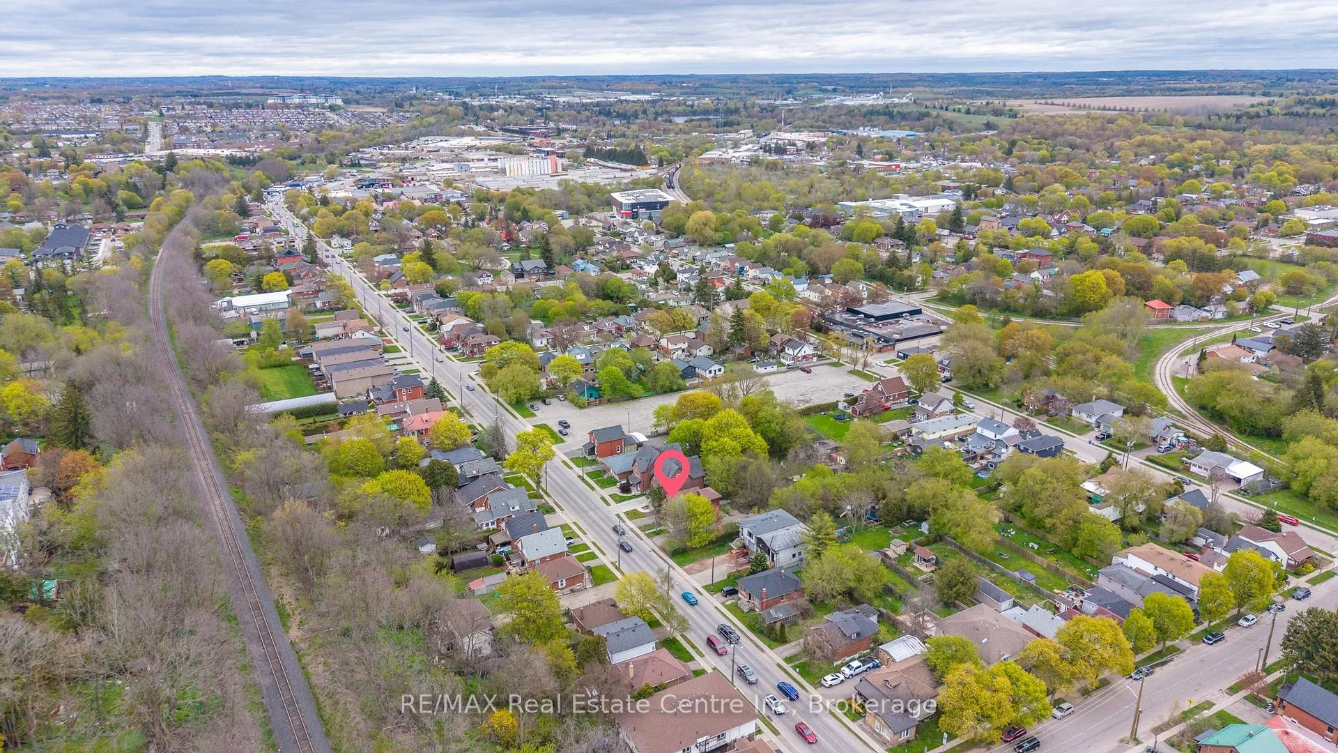 Photo 47 of 123 Elizabeth Street, Guelph, St. Patrick's Ward — HOMEH