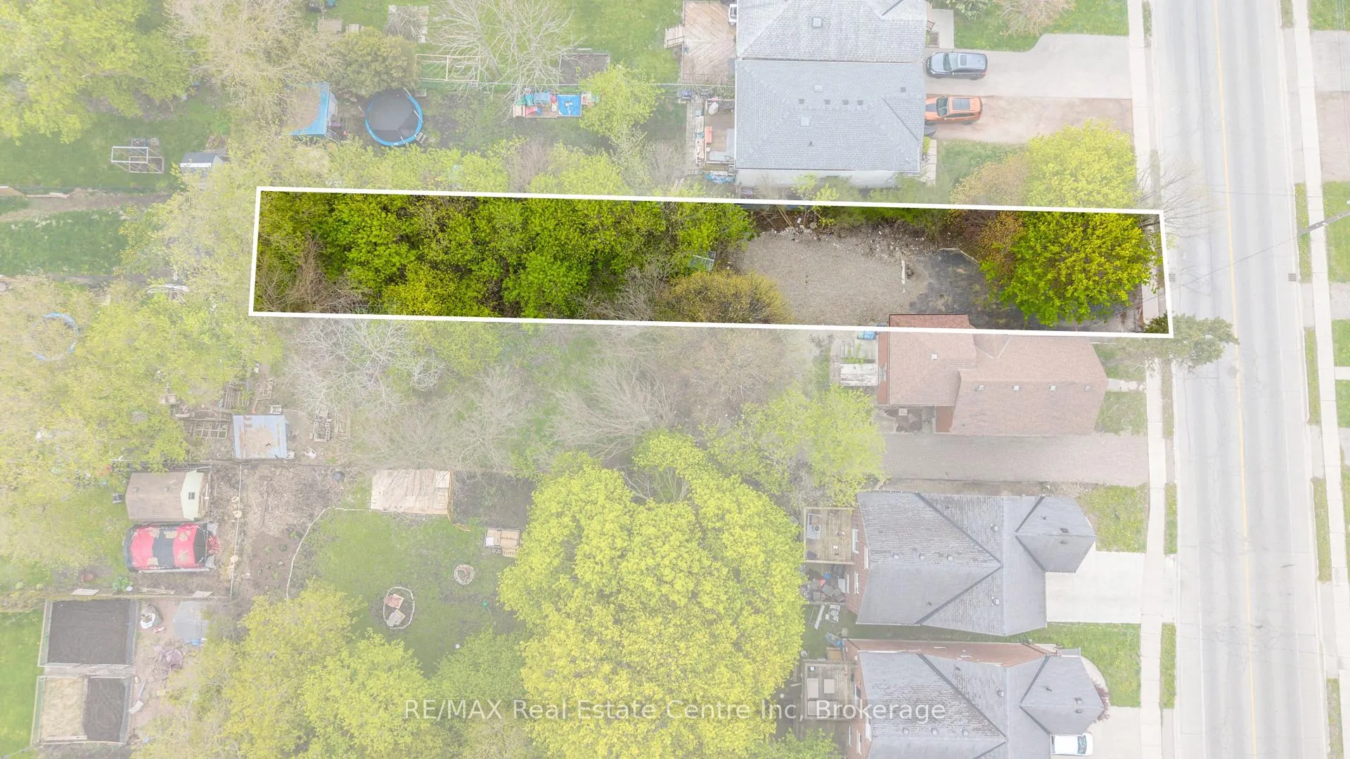 Photo 21 of 121 Elizabeth Street, Guelph, St. Patrick's Ward — HOMEH