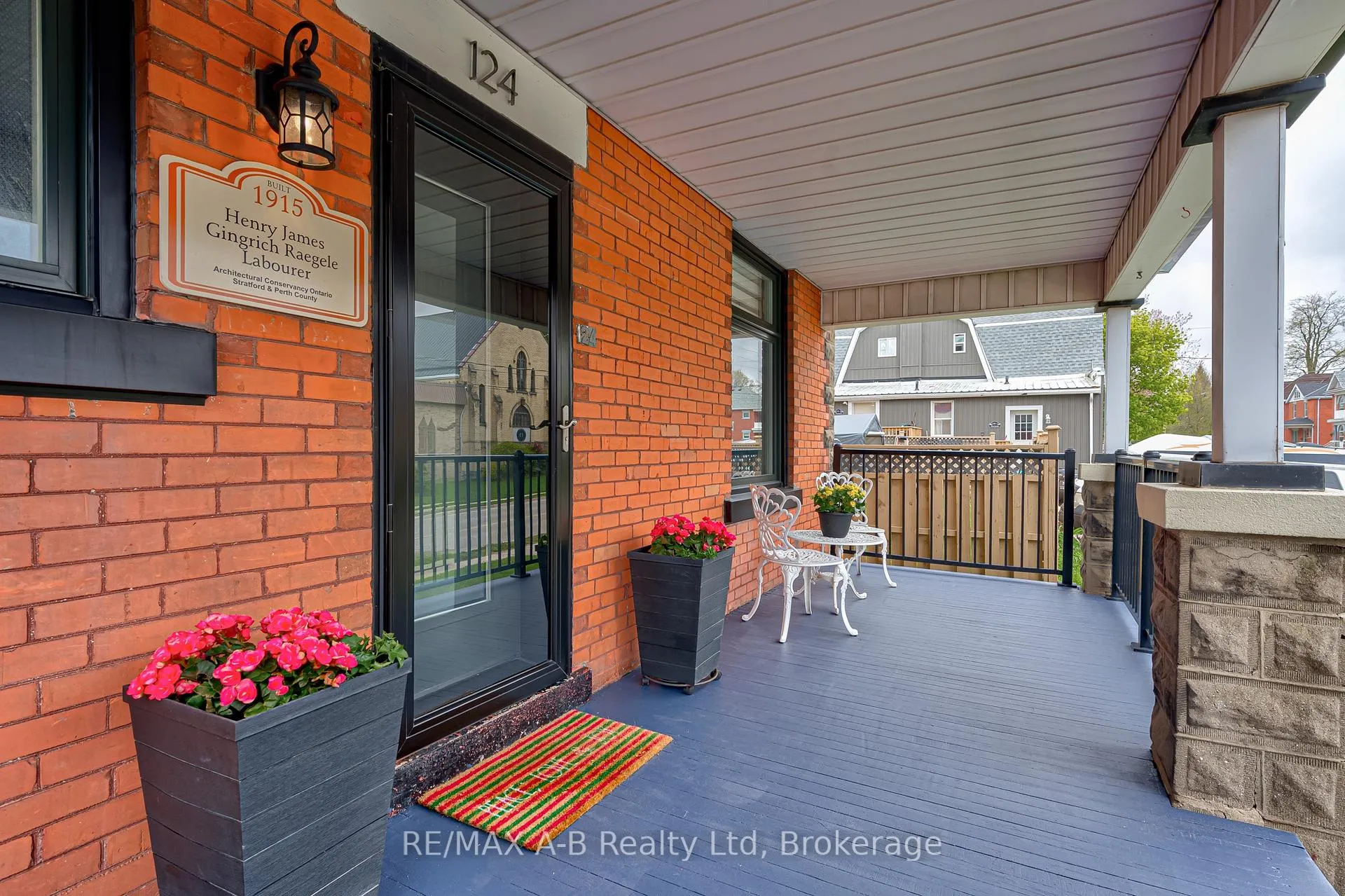 Photo 6 of 124 Cambria Street, Stratford — HOMEH