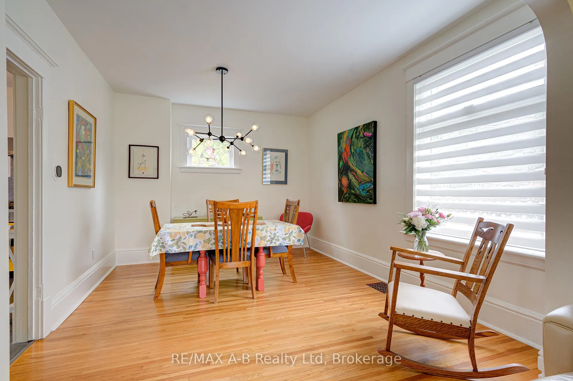 Photo 14 of 124 Cambria Street, Stratford — HOMEH