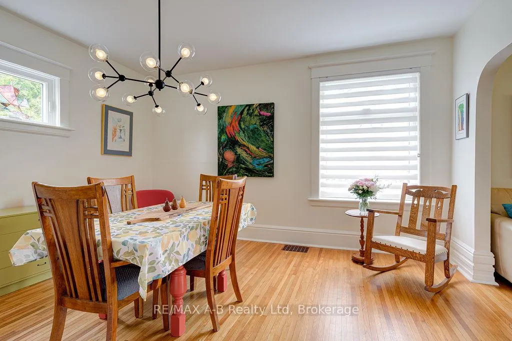 Photo 15 of 124 Cambria Street, Stratford — HOMEH