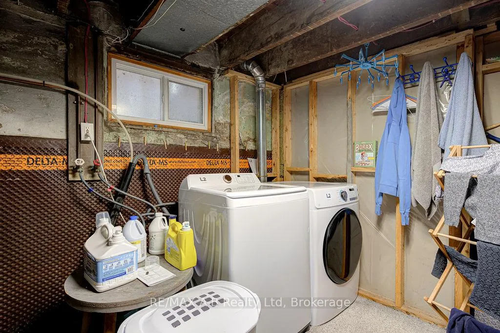 Photo 37 of 124 Cambria Street, Stratford — HOMEH
