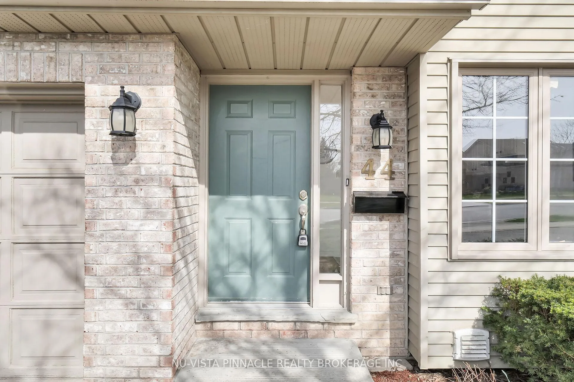 Front of Unit 44, 410 Ambleside Drive