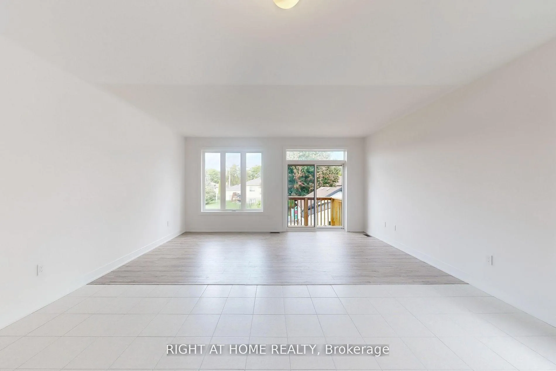 Photo 4 of 254 Wilcox Drive, Clearview, Stayner — HOMEH