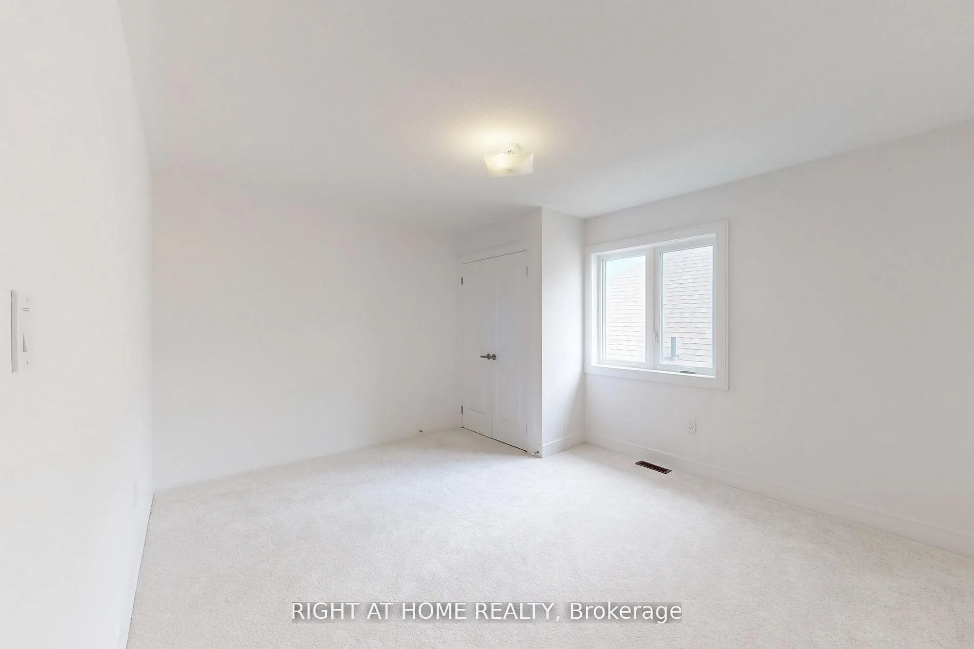 Photo 32 of 254 Wilcox Drive, Clearview, Stayner — HOMEH