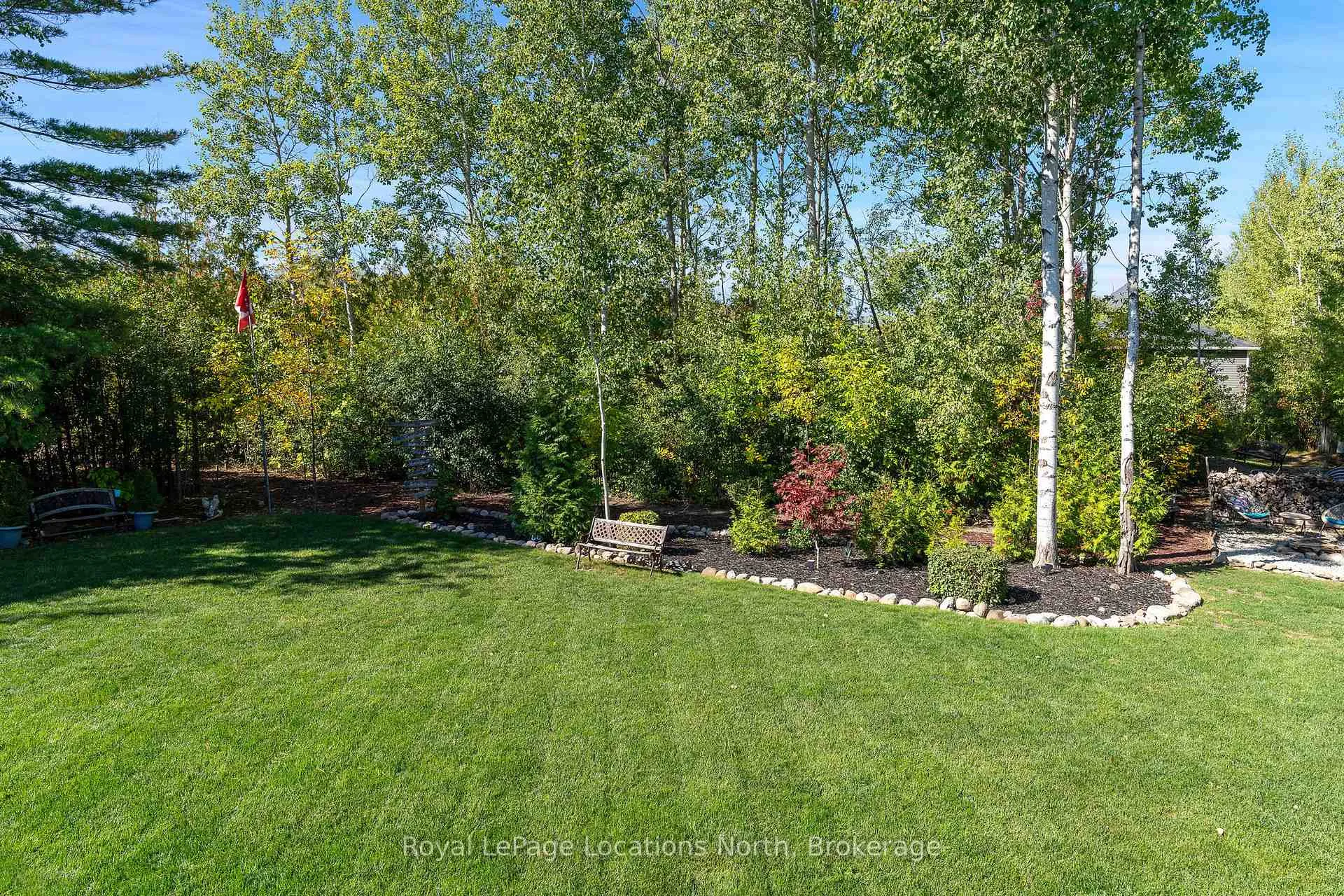 Photo 4 of 86 Marilyn Avenue S, Wasaga Beach — HOMEH