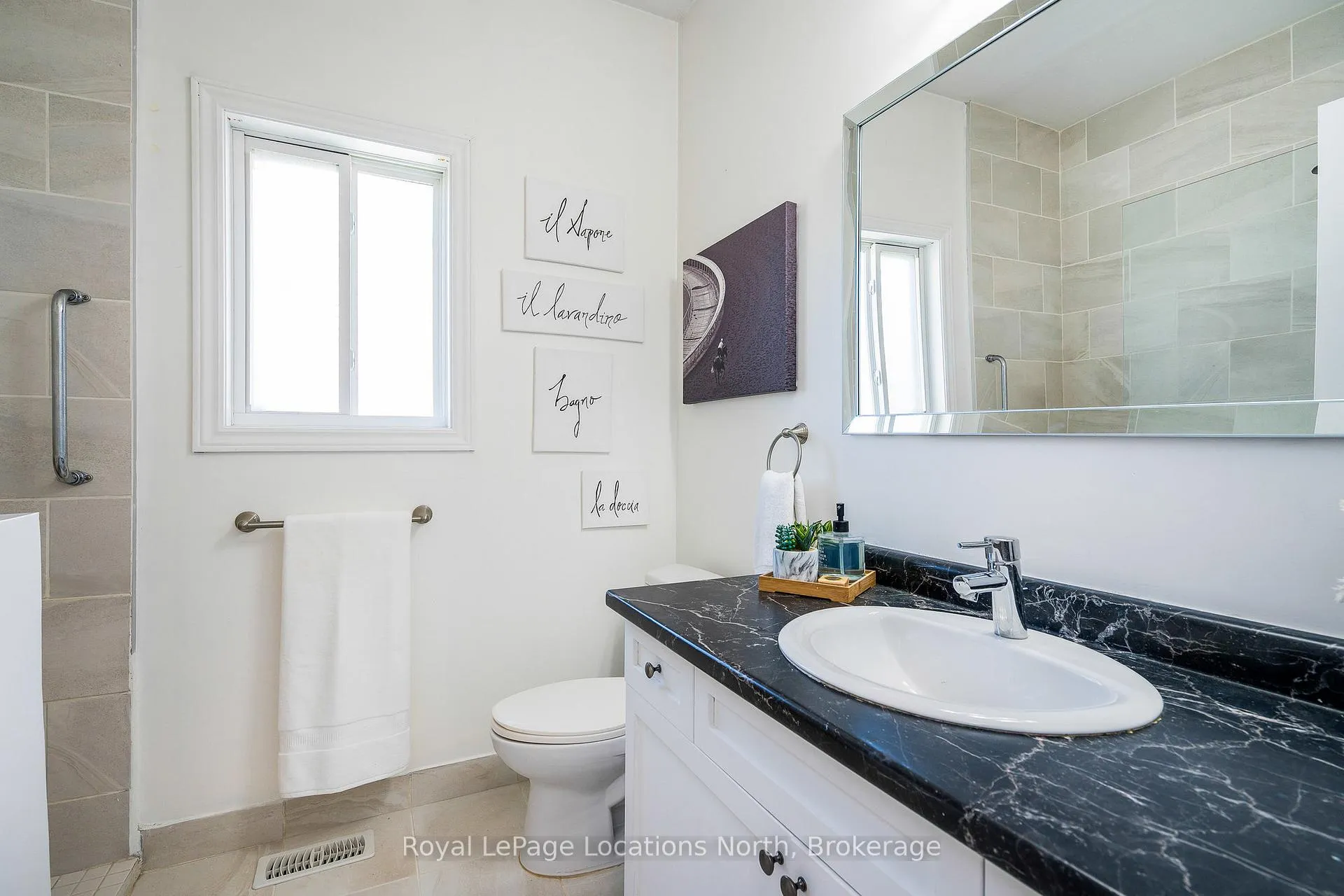 Photo 26 of 86 Marilyn Avenue S, Wasaga Beach — HOMEH
