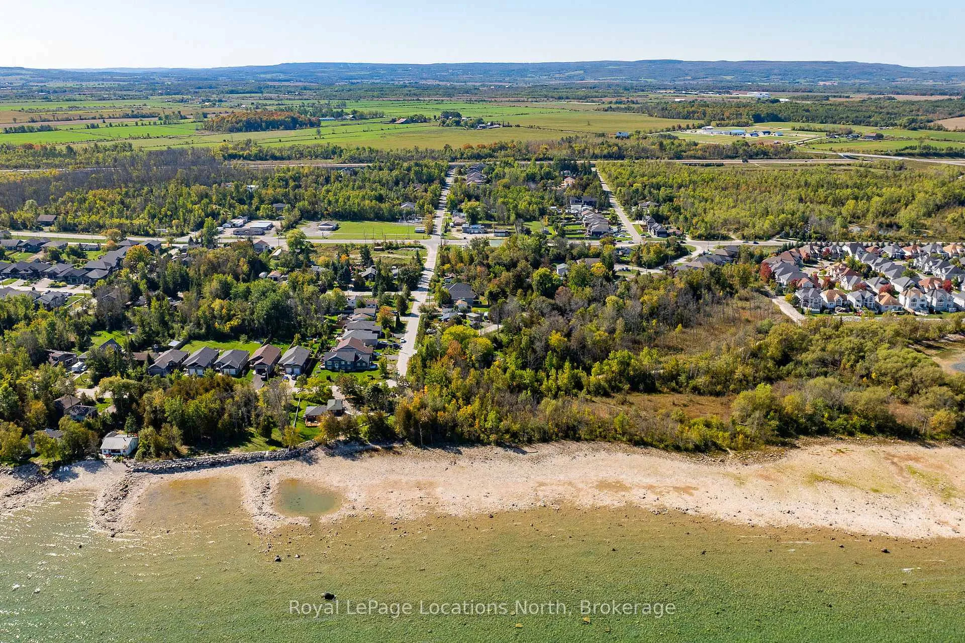Photo 32 of 86 Marilyn Avenue S, Wasaga Beach — HOMEH