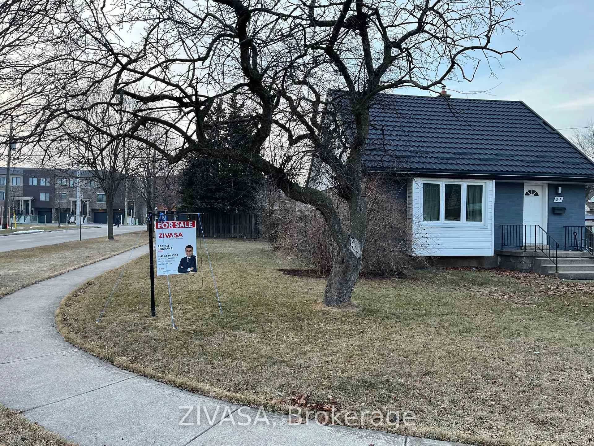 Photo 1 of 21 Eaton Place, Hamilton, McQuesten — HOMEH