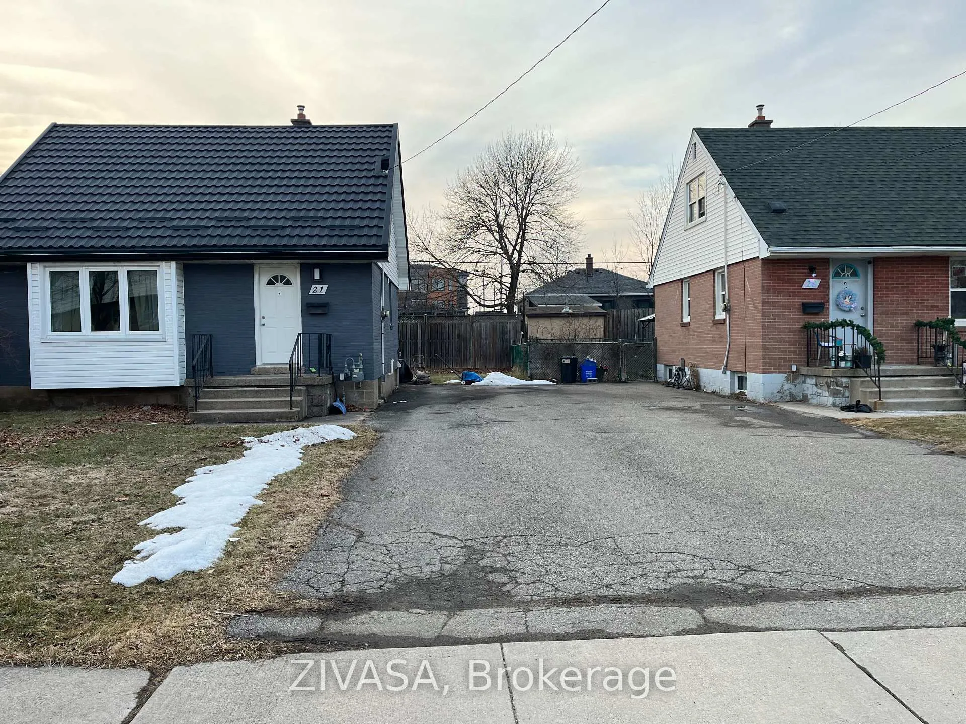 Photo 4 of 21 Eaton Place, Hamilton, McQuesten — HOMEH