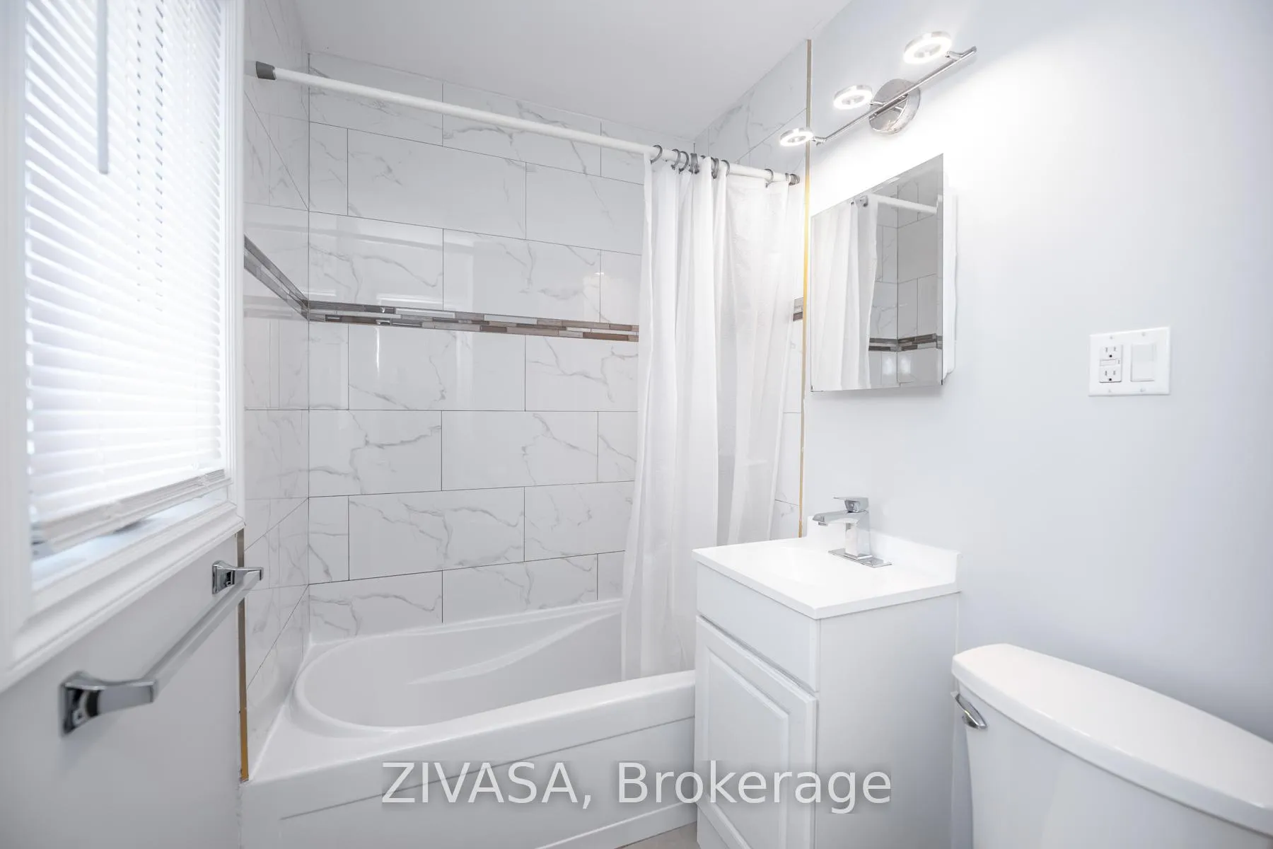 Photo 13 of 21 Eaton Place, Hamilton, McQuesten — HOMEH