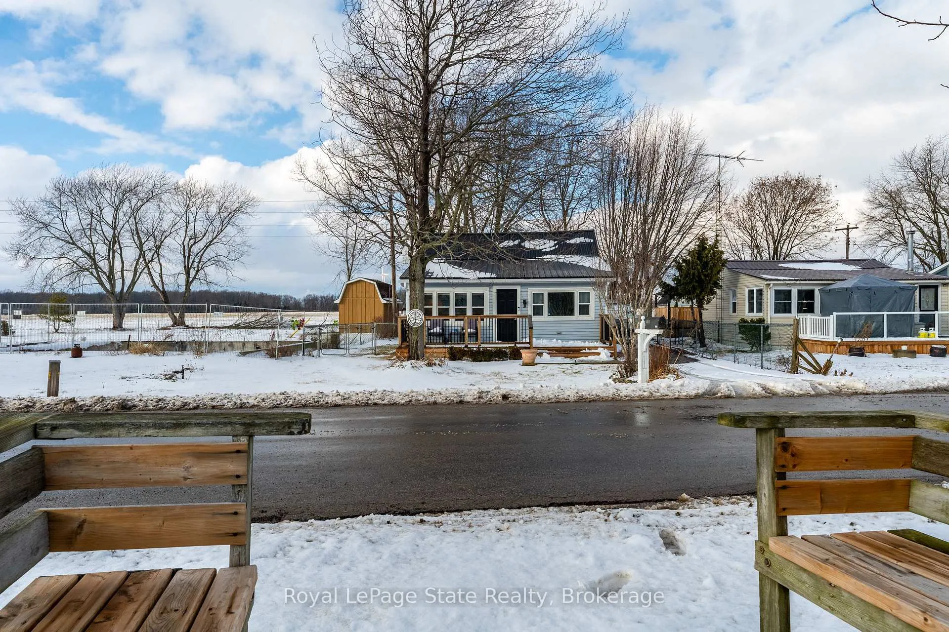 Photo 20 of 1323 Lakeshore Road, Haldimand — HOMEH