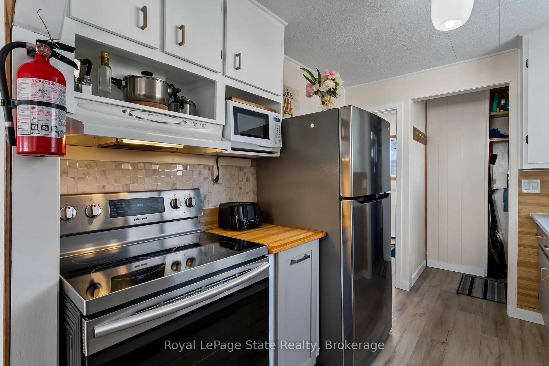 Photo 31 of 1323 Lakeshore Road, Haldimand — HOMEH