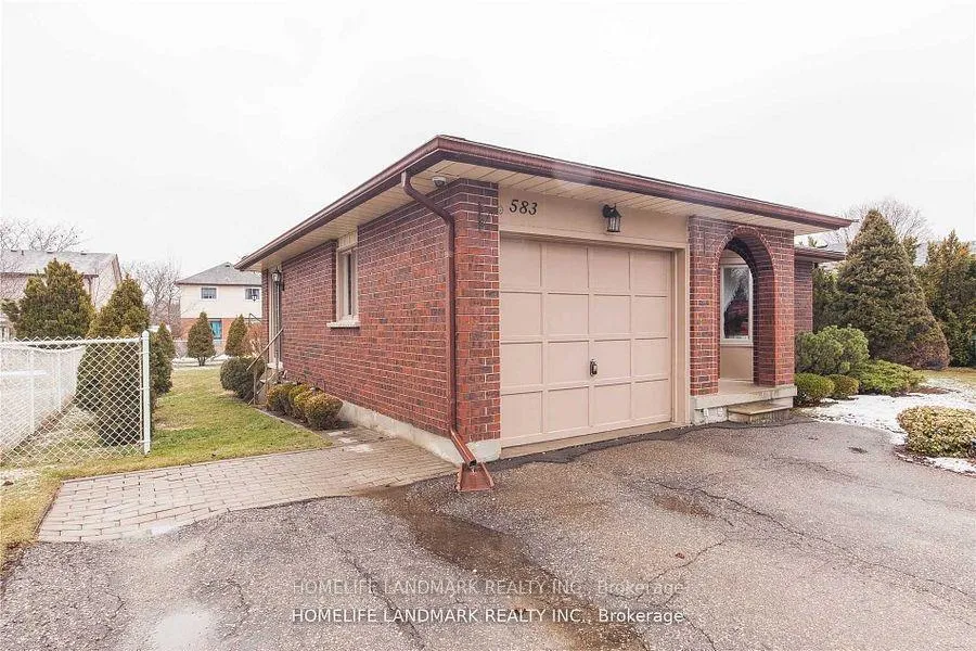 Front of 583 Edinburgh Road S