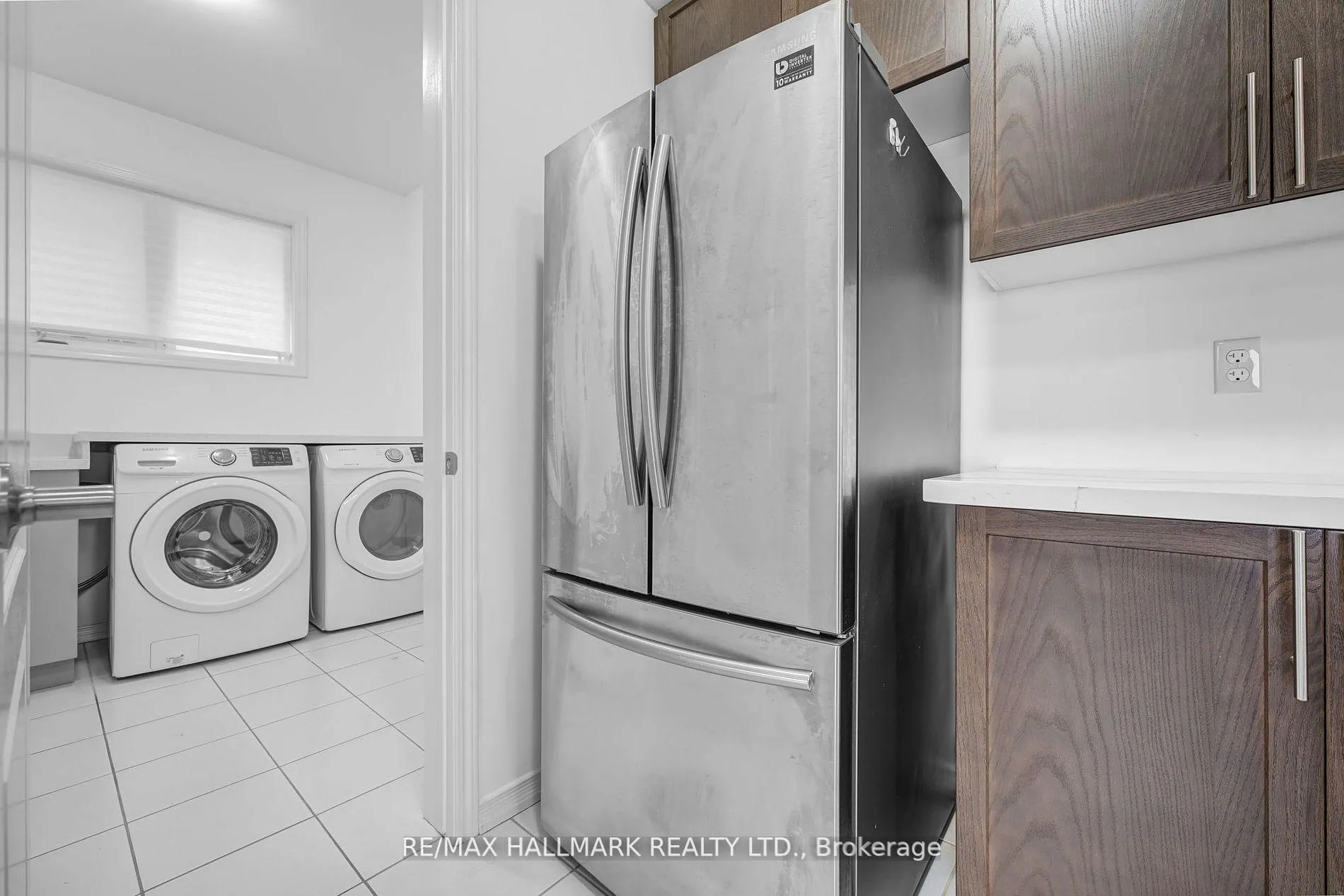 Photo 30 of 164 Birkhall Place, Barrie, Innis-Shore — HOMEH