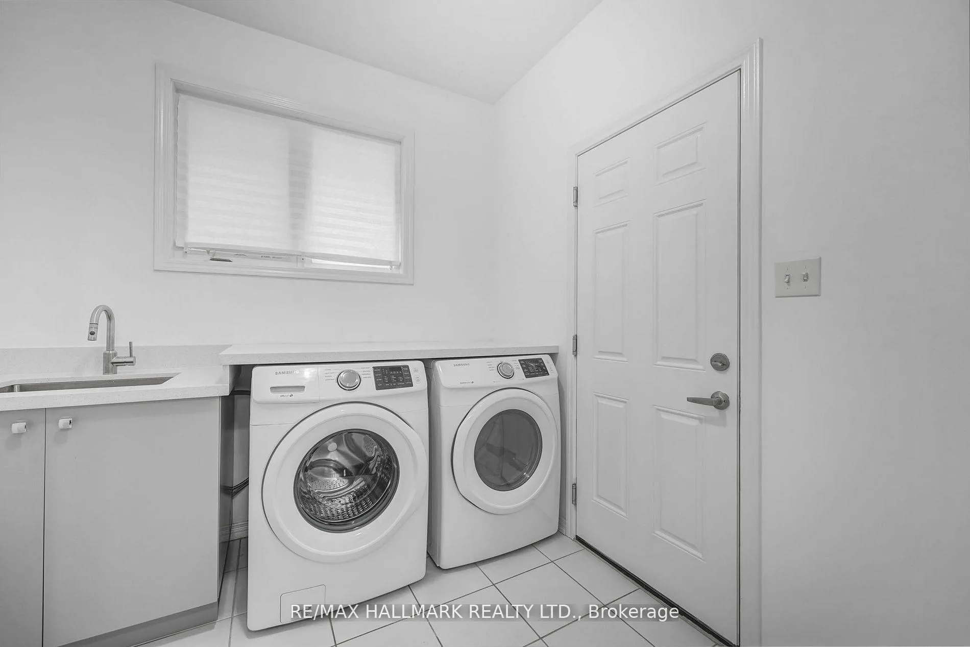 Photo 31 of 164 Birkhall Place, Barrie, Innis-Shore — HOMEH