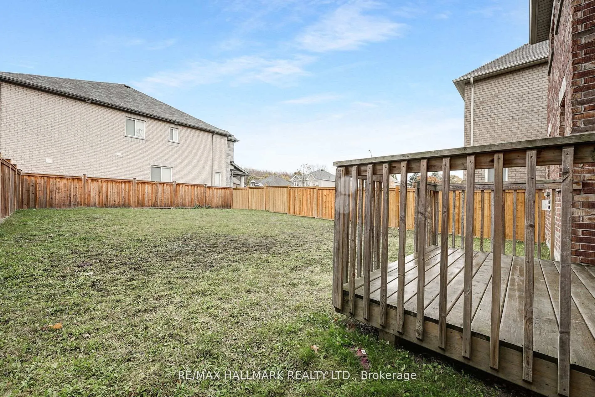 Photo 36 of 164 Birkhall Place, Barrie, Innis-Shore — HOMEH