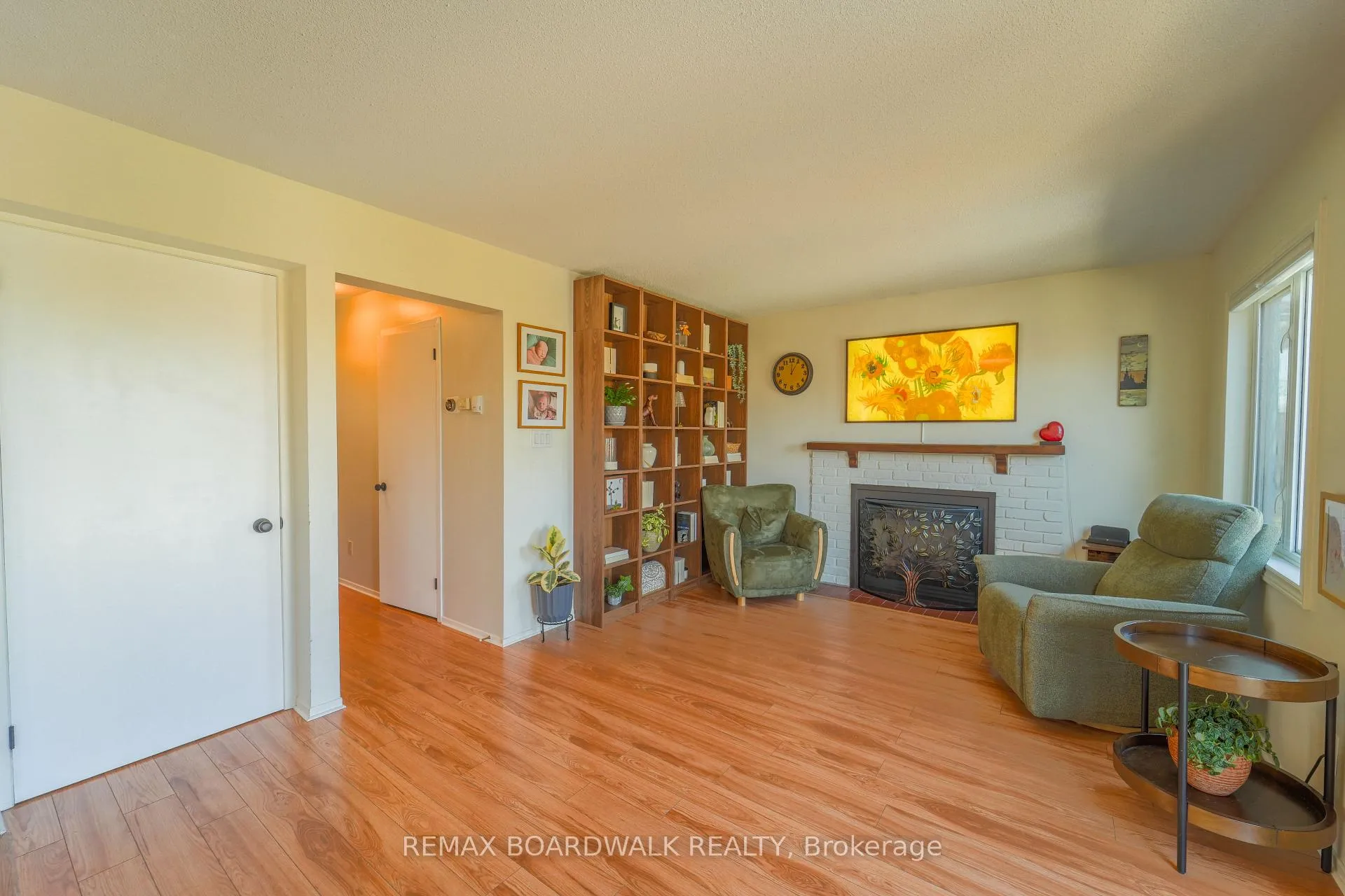 Photo 14 of 102 Seventh Avenue, Arnprior — HOMEH