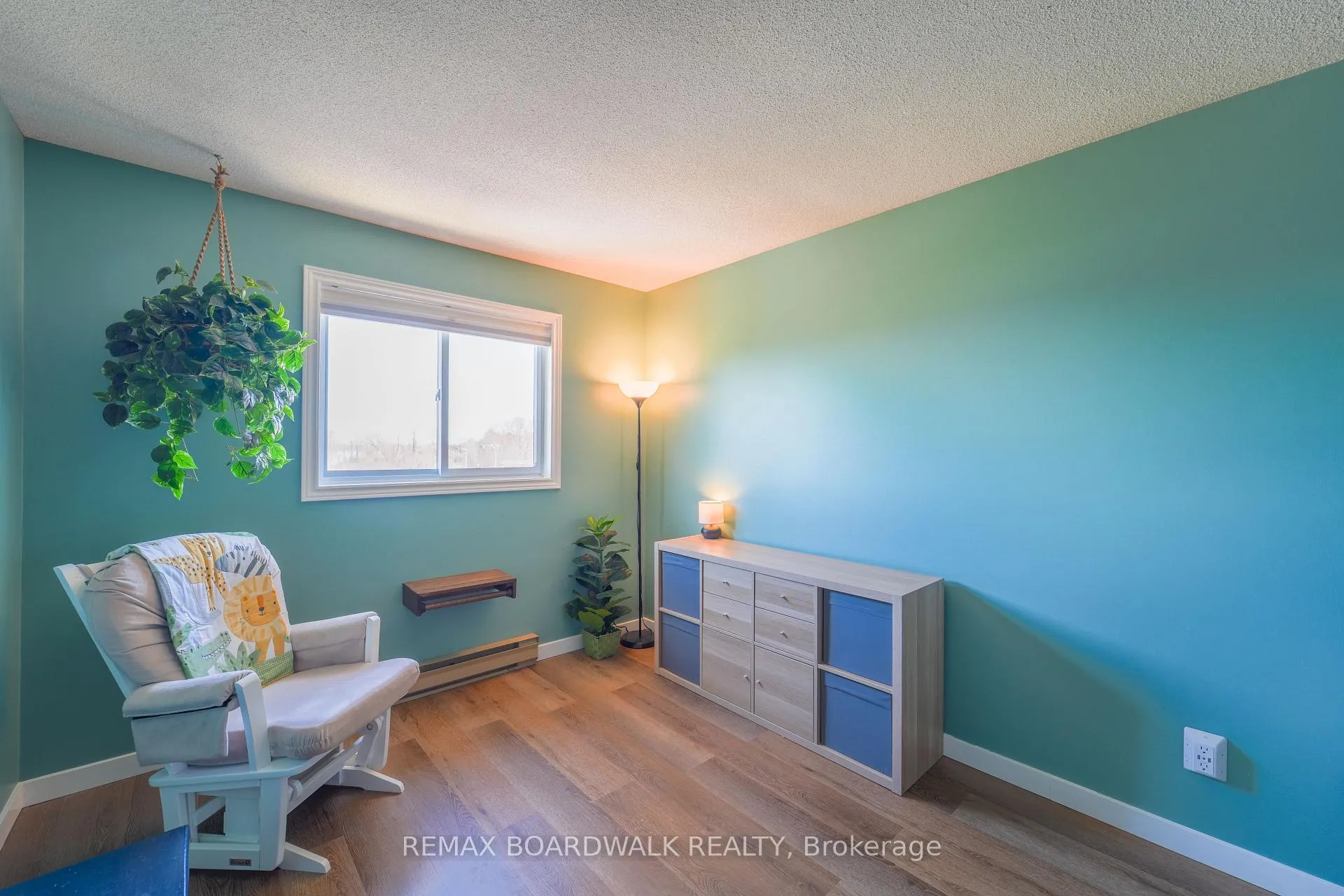 Photo 25 of 102 Seventh Avenue, Arnprior — HOMEH