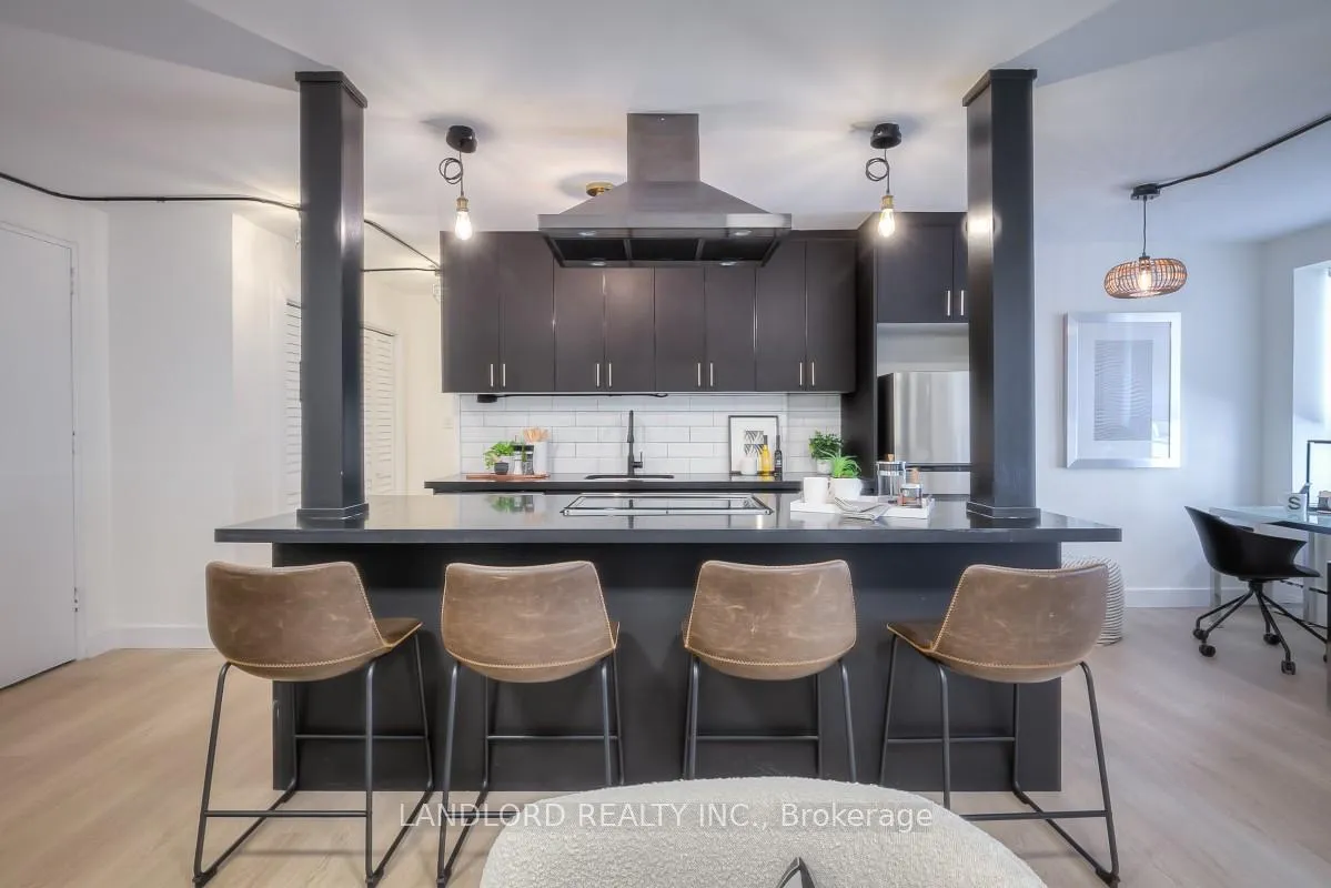 Photo 9 of Unit 405, 420 Eglinton Avenue E, Toronto, Mount Pleasant East — HOMEH
