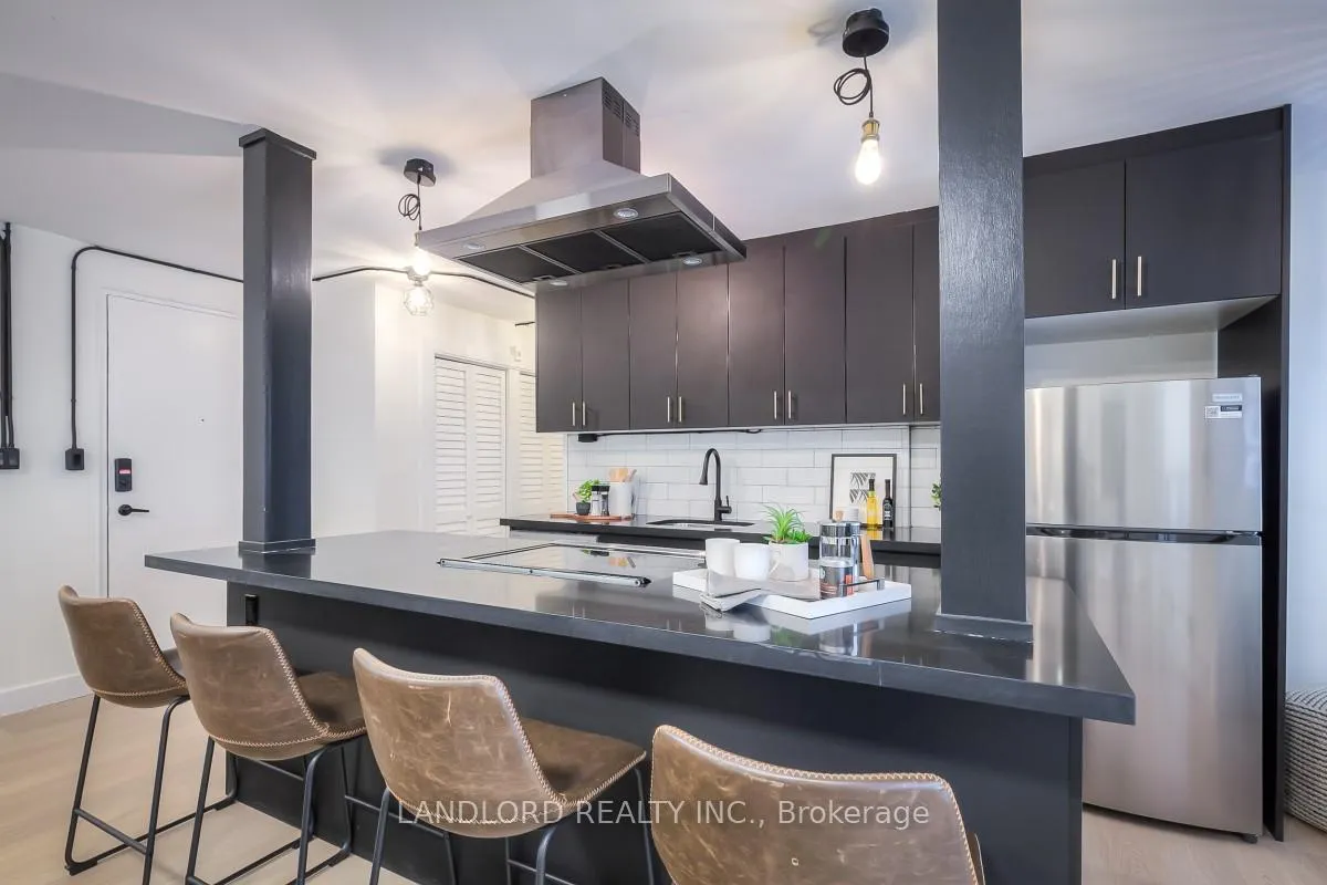 Photo 10 of Unit 405, 420 Eglinton Avenue E, Toronto, Mount Pleasant East — HOMEH