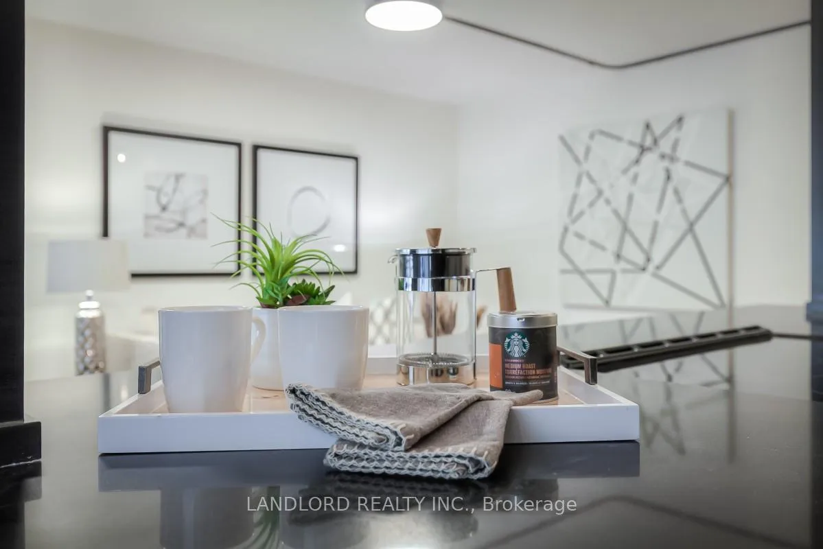 Photo 18 of Unit 405, 420 Eglinton Avenue E, Toronto, Mount Pleasant East — HOMEH