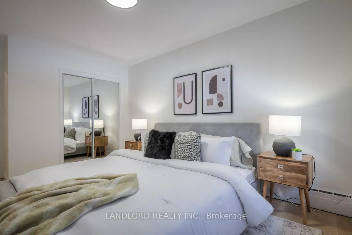 Photo 20 of Unit 405, 420 Eglinton Avenue E, Toronto, Mount Pleasant East — HOMEH