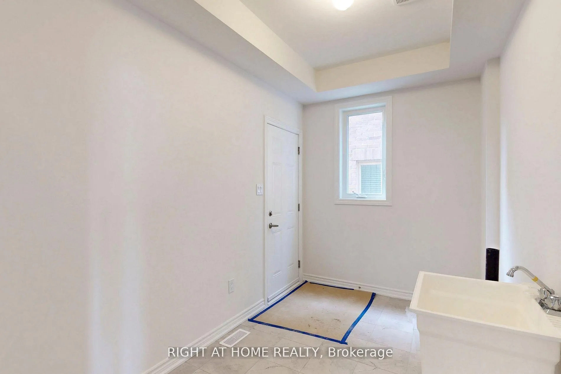 Photo 22 of 260 Wilcox Drive, Clearview, Stayner — HOMEH