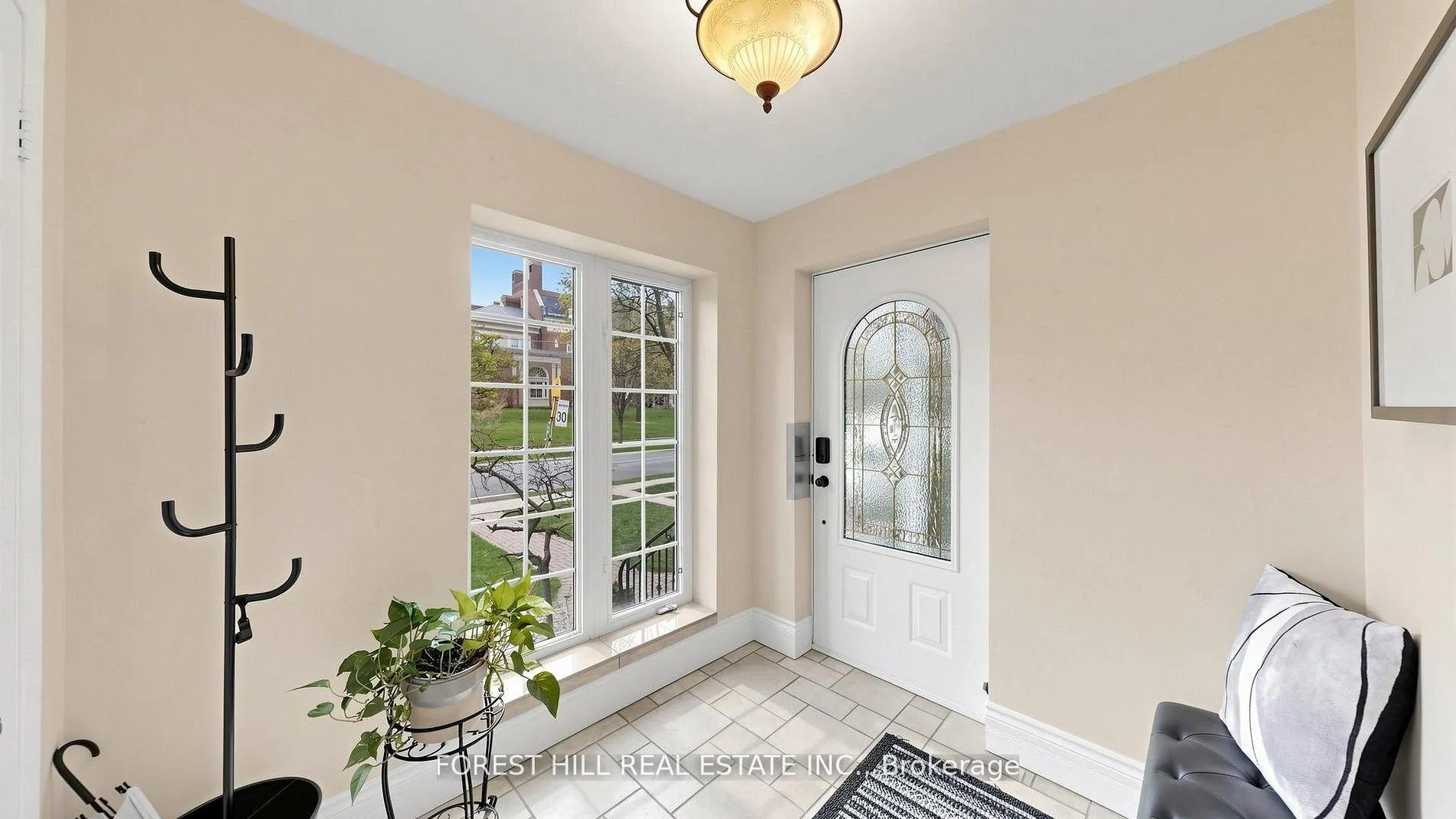Photo 3 of 153 Glengrove Avenue W, Toronto, Lawrence Park South — HOMEH