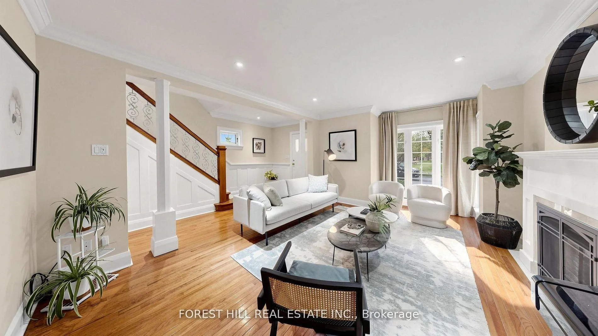 Photo 5 of 153 Glengrove Avenue W, Toronto, Lawrence Park South — HOMEH
