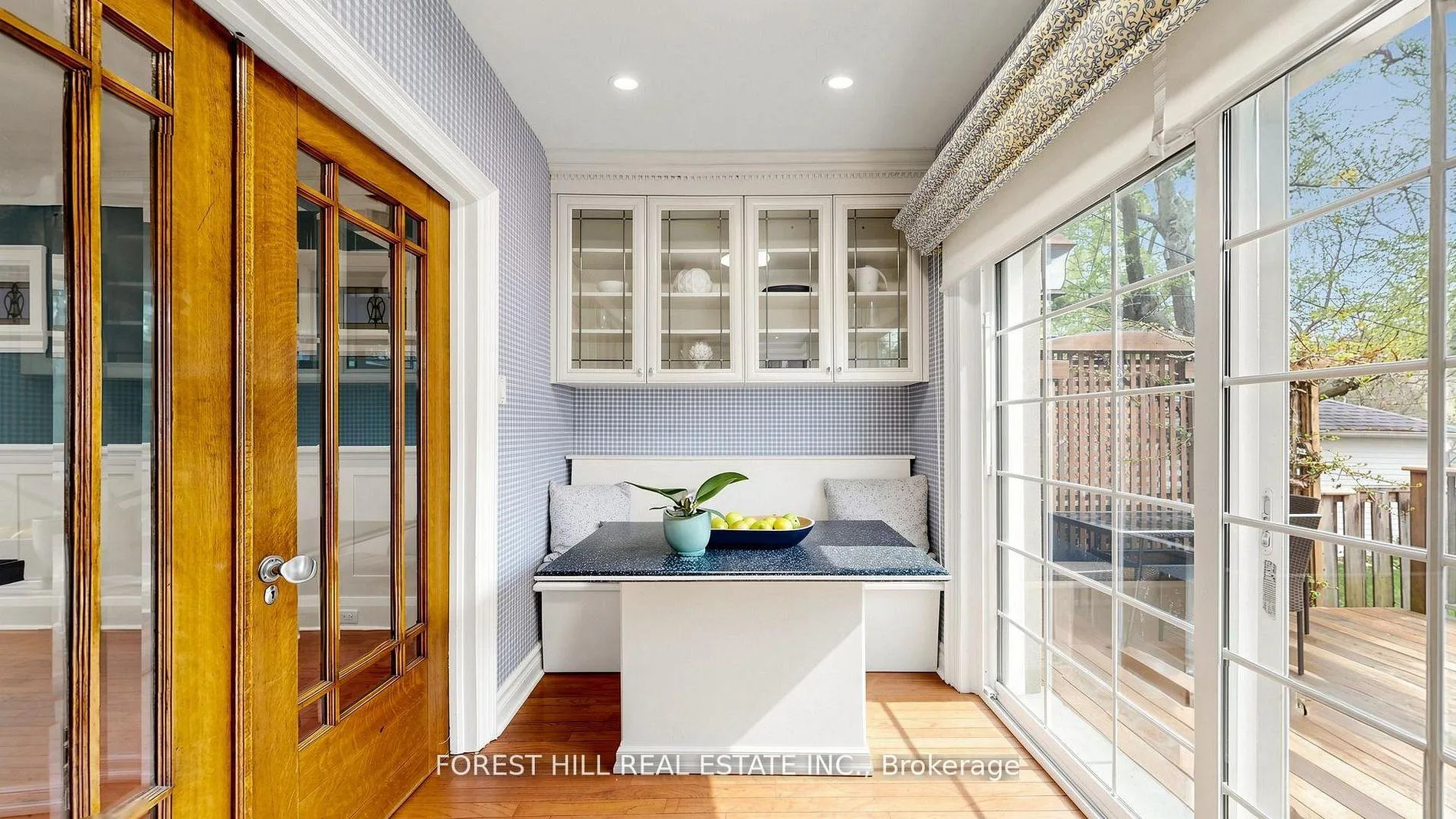 Photo 7 of 153 Glengrove Avenue W, Toronto, Lawrence Park South — HOMEH