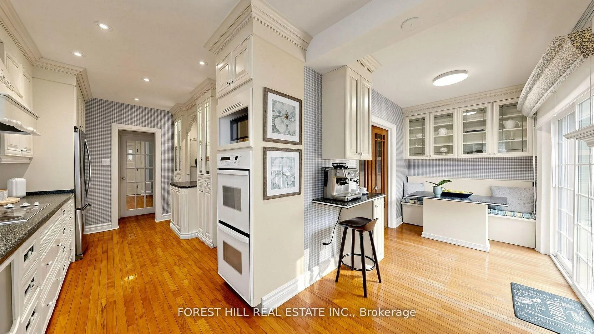 Photo 8 of 153 Glengrove Avenue W, Toronto, Lawrence Park South — HOMEH
