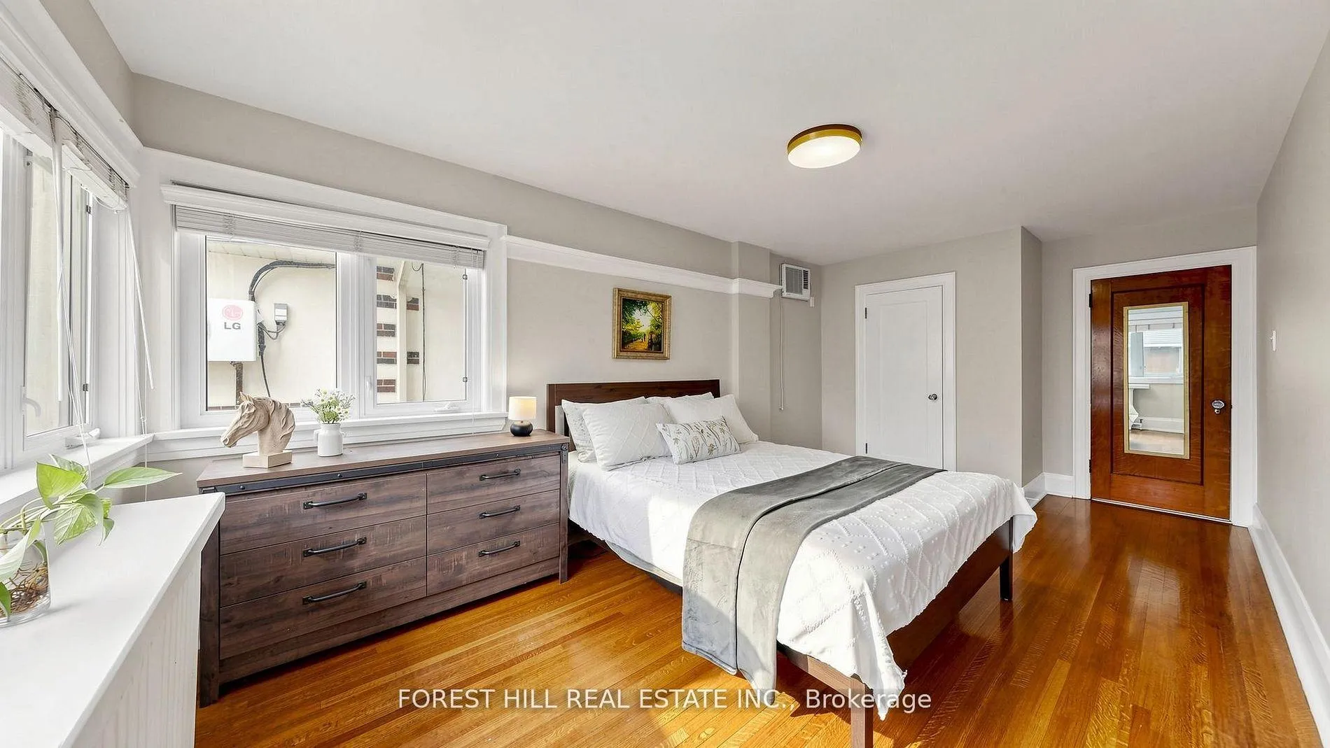 Photo 16 of 153 Glengrove Avenue W, Toronto, Lawrence Park South — HOMEH