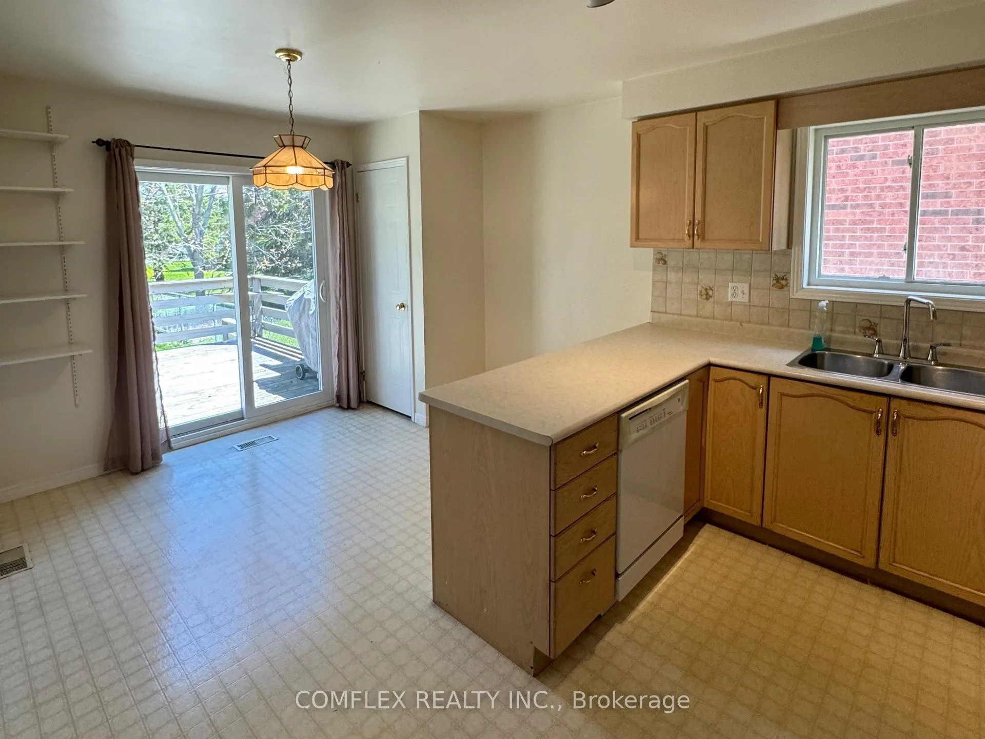 Photo 7 of 154 Carroll Crescent, Cobourg — HOMEH