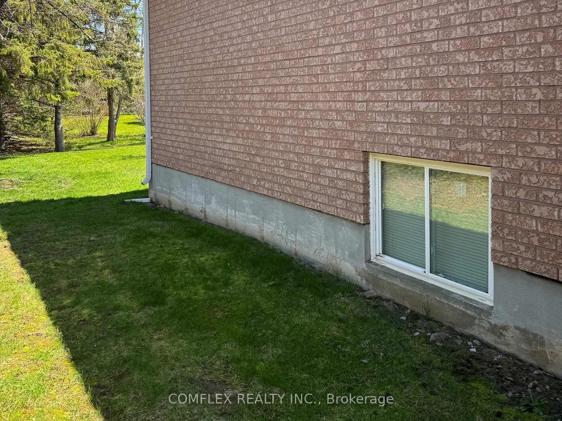 Photo 8 of 154 Carroll Crescent, Cobourg — HOMEH