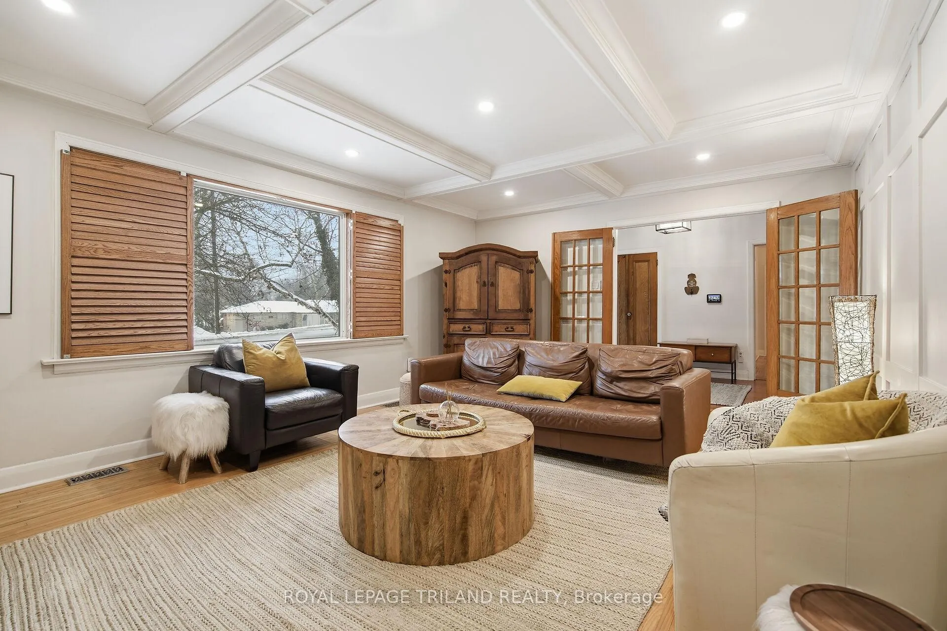 Photo 9 of 831 Riverside Drive, London, North P — HOMEH