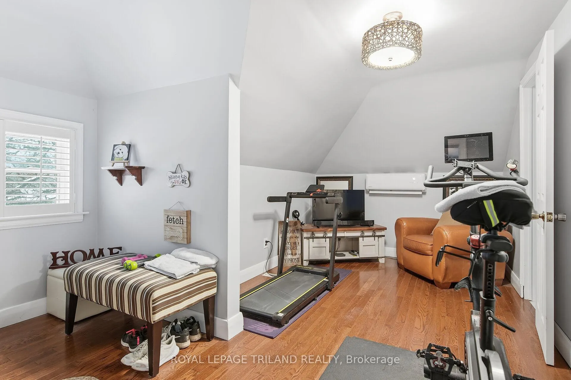 Photo 29 of 831 Riverside Drive, London, North P — HOMEH
