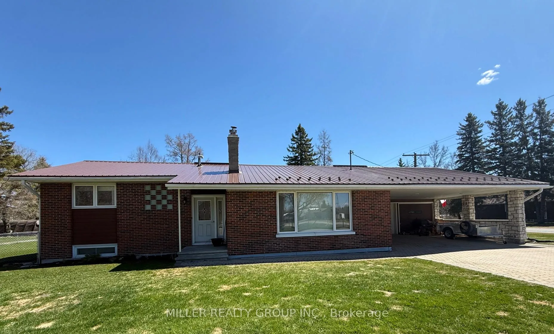 Photo 1 of 37 Tenth Avenue, Englehart — HOMEH